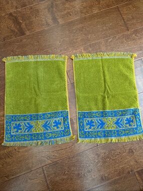Vintage 70s Stevens Utica Fine Arts Collection Blue Green Boho Hand Face Towels